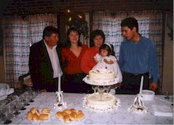 Mis abuelos maternos y mis papis en esta foto